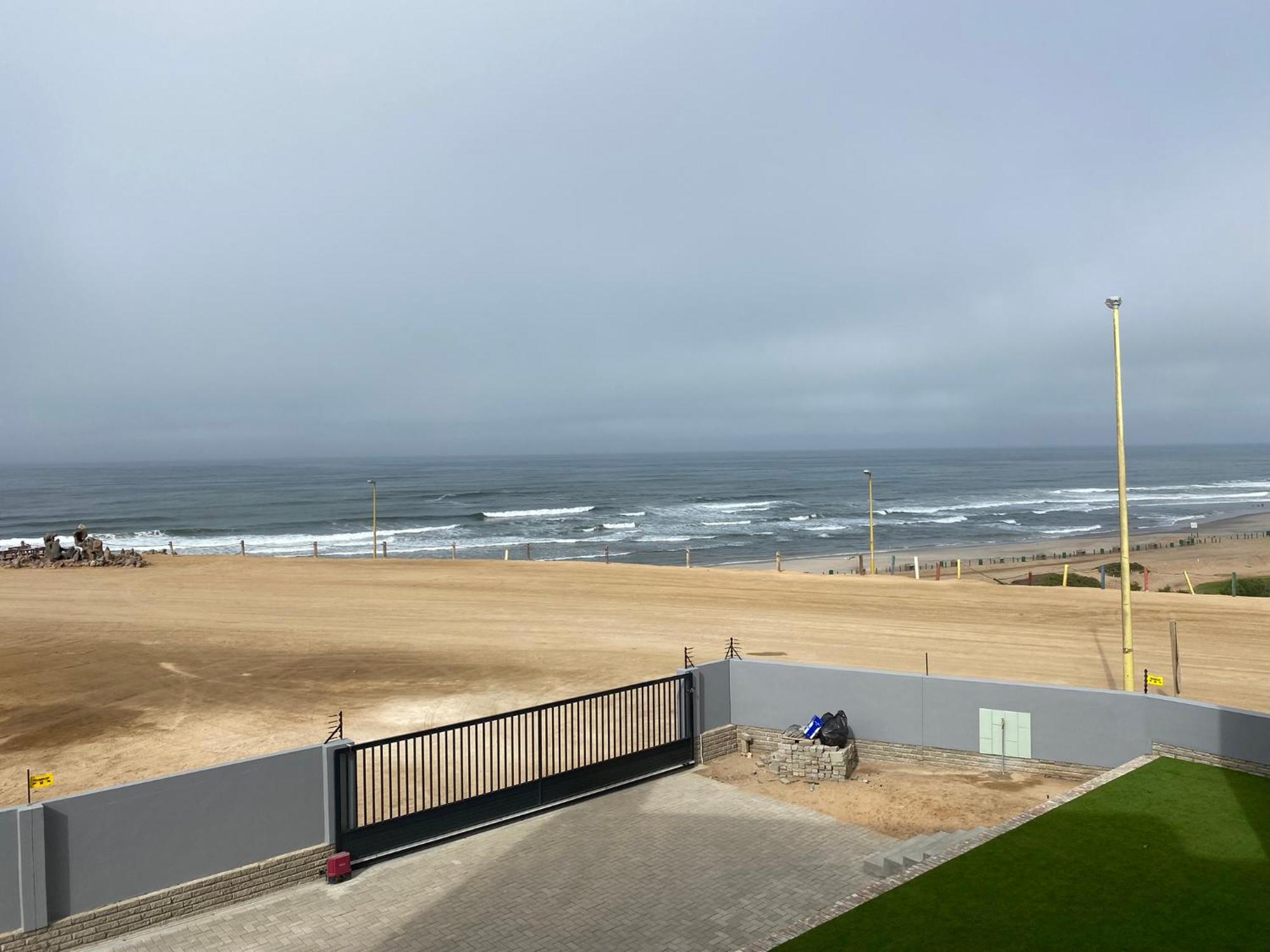 Diestrandwolf Sea View Self Catering Henties Bay Exteriör bild