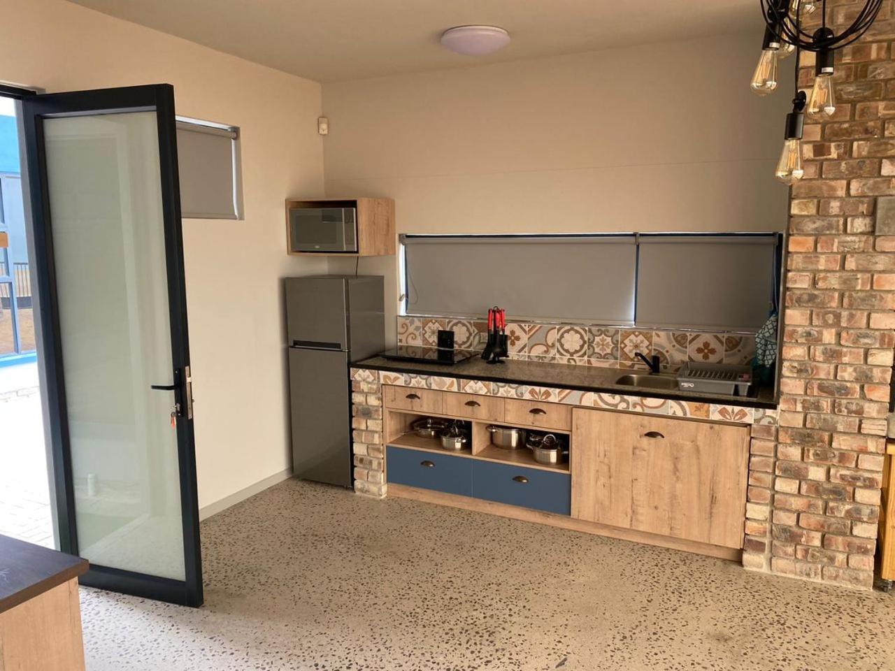 Diestrandwolf Sea View Self Catering Henties Bay Exteriör bild