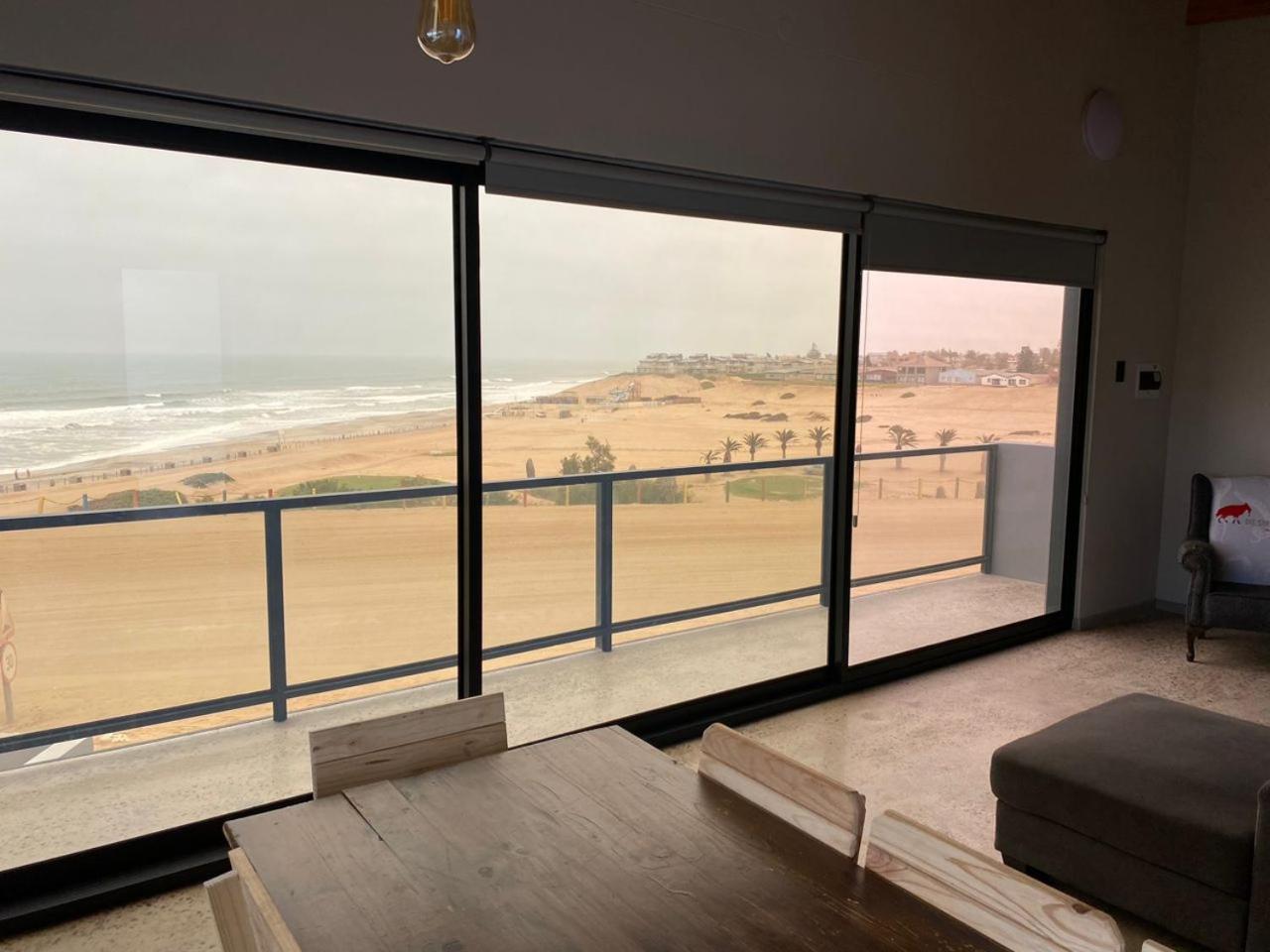 Diestrandwolf Sea View Self Catering Henties Bay Exteriör bild