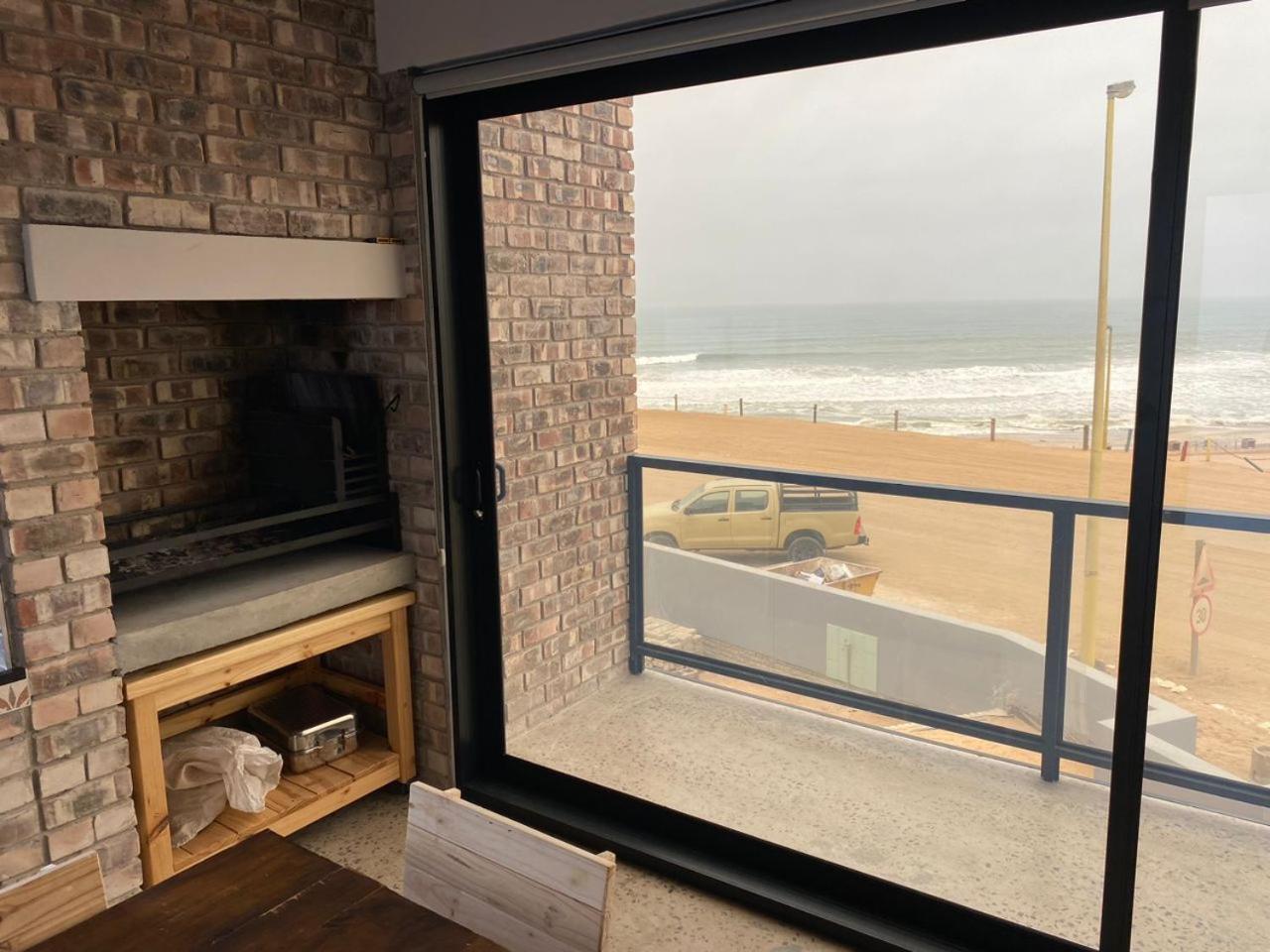 Diestrandwolf Sea View Self Catering Henties Bay Exteriör bild