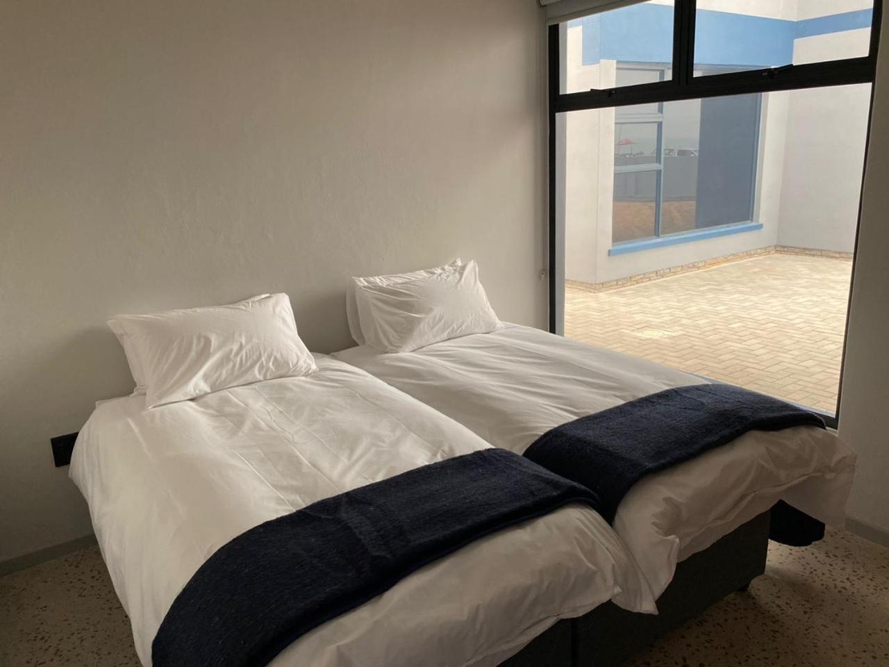 Diestrandwolf Sea View Self Catering Henties Bay Exteriör bild